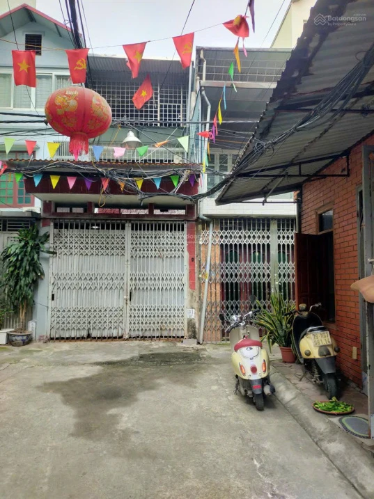 Bán nhà tại Lê Hồng Phong Hà Đông 160m2 MT 7m lô đôi xây nhà dòng tiền - Đối diện chung cư