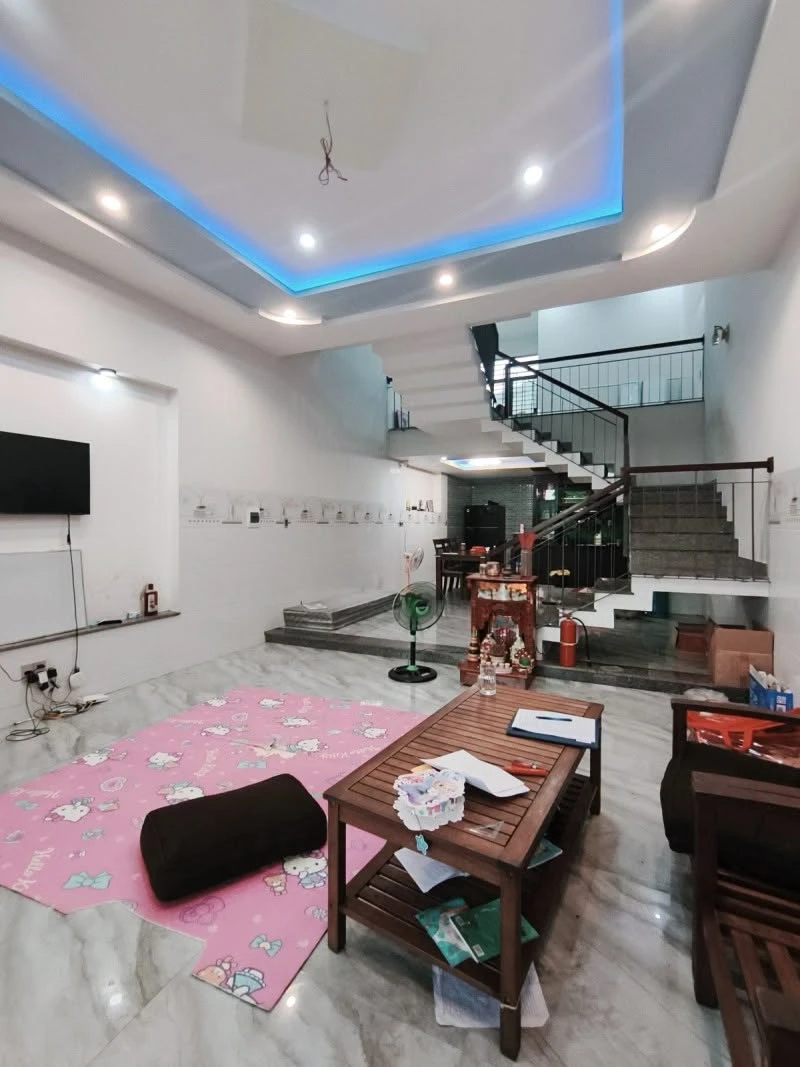 Bán nhà 3 tầng 90m2 sát Nam Kỳ Khởi Nghĩa 3.2 tỷ - Ảnh thu nhỏ 2