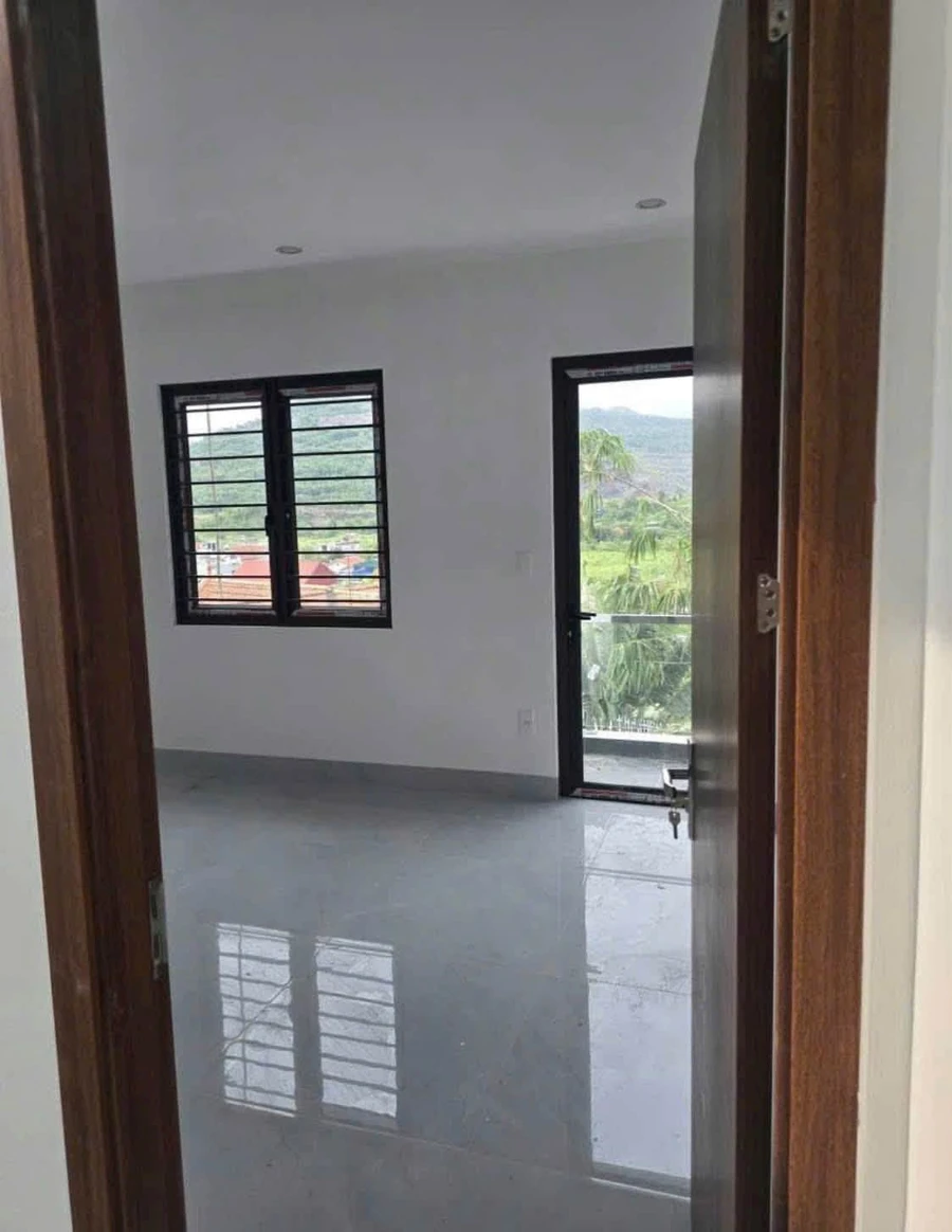 Bán nhà 3 tầng 65m2 giá 2 tỷ 7 Nhà Bè - Ảnh thu nhỏ 3