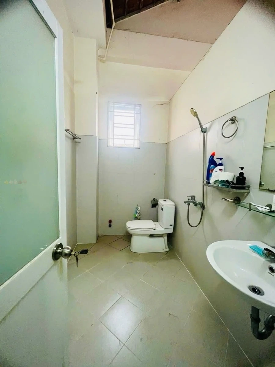 Bán nhà hẻm Nguyễn Văn Đậu, Bình Thạnh 76m² (4,5x17) giá 5,7 tỷ - Ảnh thu nhỏ 4