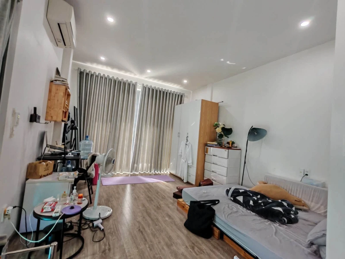 Nhà mặt tiền Nguyễn Chí Thanh, Hải Châu, 28,2m² - 10,8 tỷ - Ảnh thu nhỏ 2