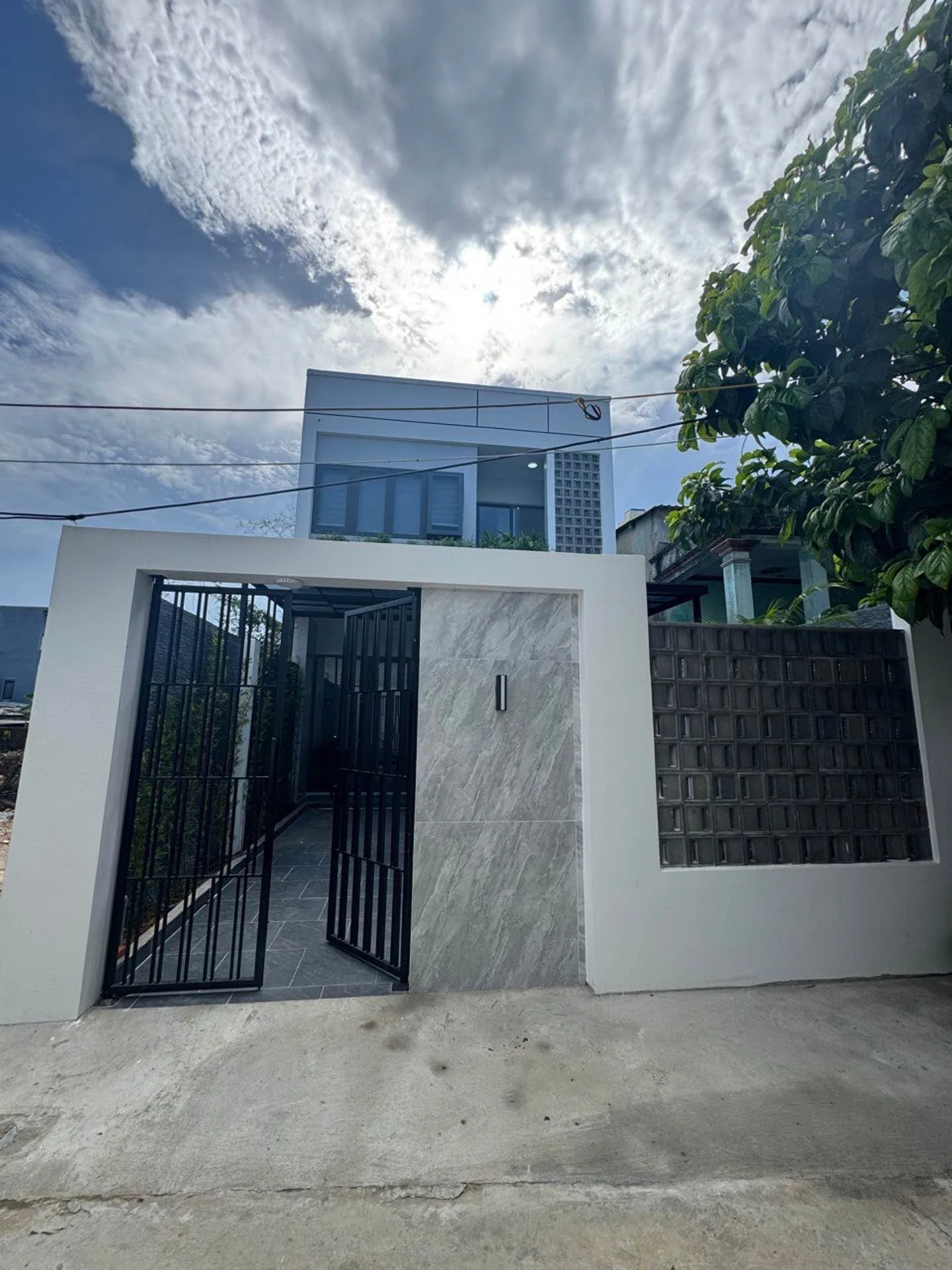 Bán nhà 2 tầng Cẩm Lệ, sân vườn, 120m², 4 phòng ngủ, 4.2 tỷ - Ảnh 1