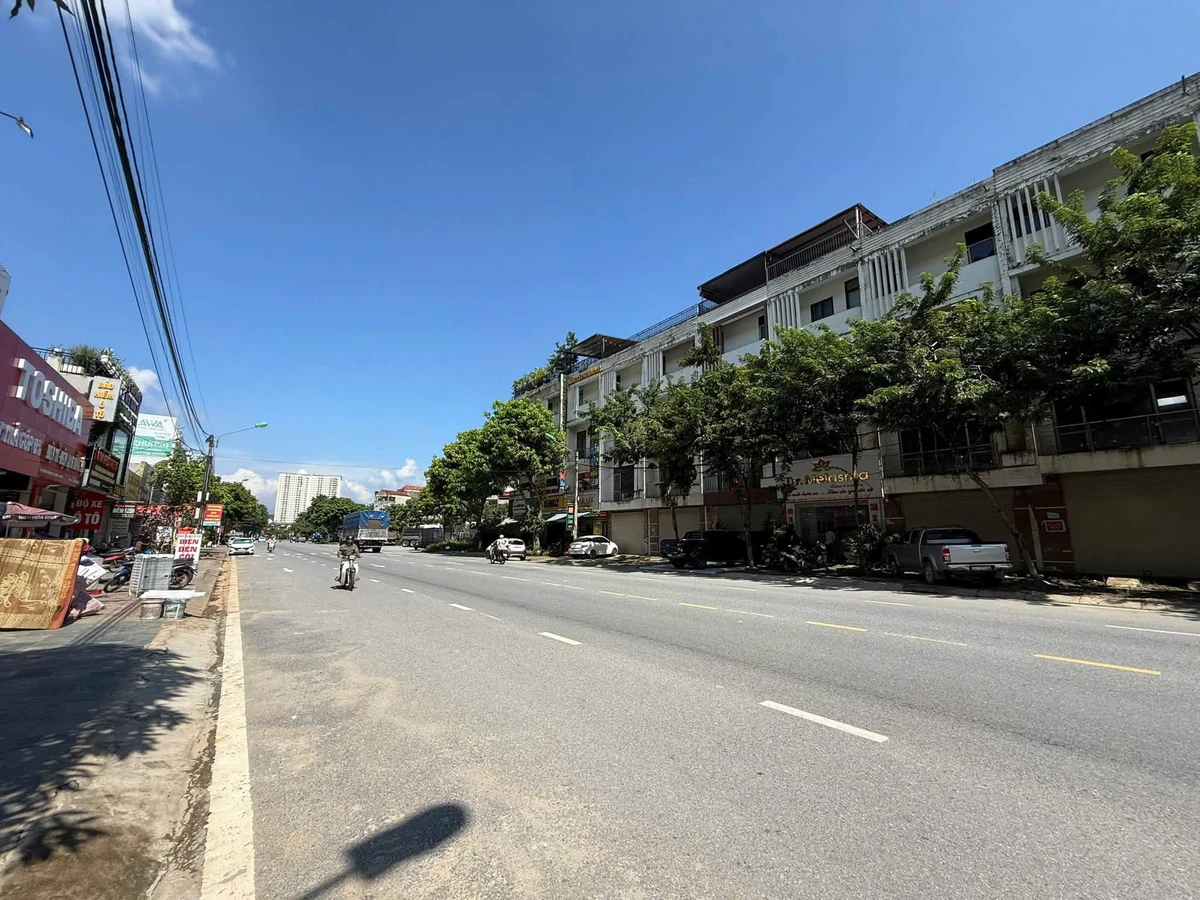 Bán nhà thô 4 tầng 100m2 đường Trần Phú Lào Cai 5,6 tỷ - Ảnh thu nhỏ 4