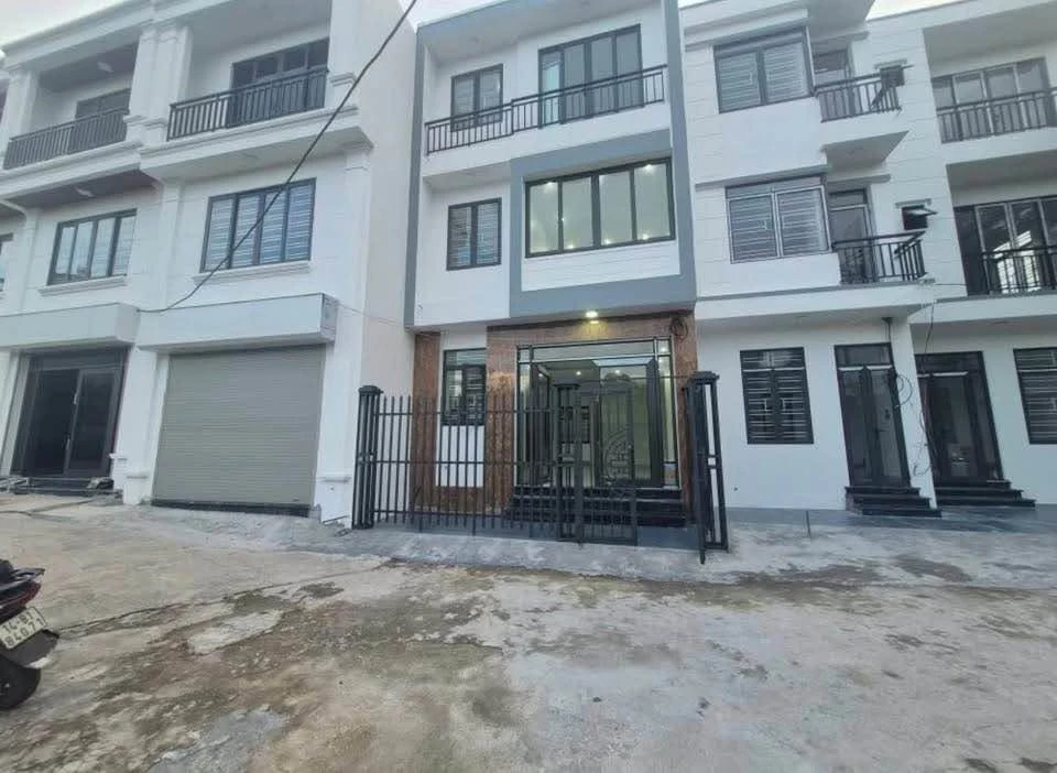 Bán nhà 3 tầng 57m² giá 2 tỷ 3 - Ảnh thu nhỏ 3