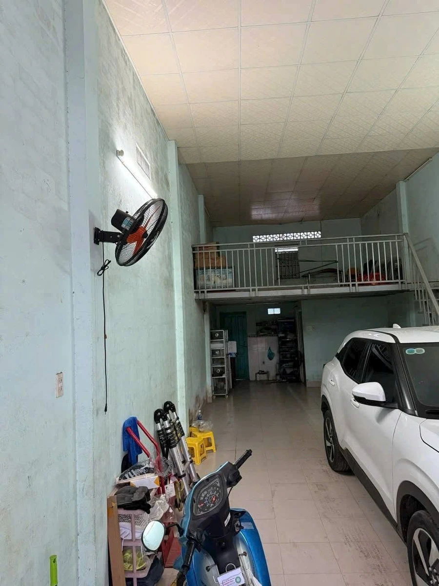Bán nhà kho gác lửng 64m² mặt tiền Nguyễn Trãi Phan Thiết - Ảnh thu nhỏ 2