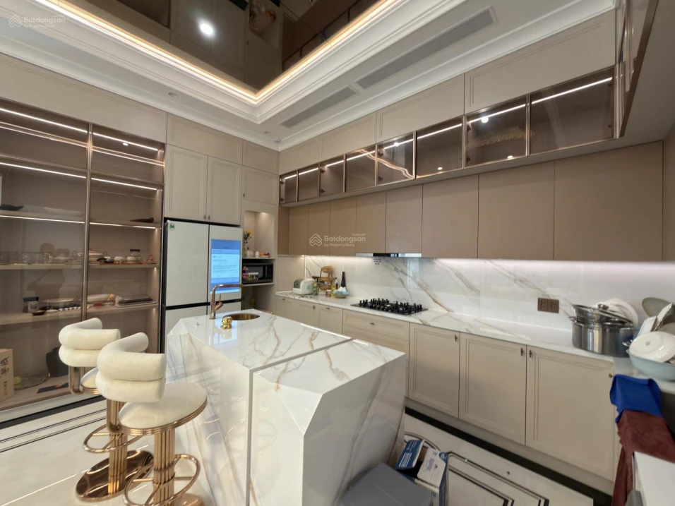 Hàng vip - Villa cao cấp nằm ngay trung tâm Phường 1 Bảo Lộc, nội thất cao cấp sang trọng - Ảnh thu nhỏ 4