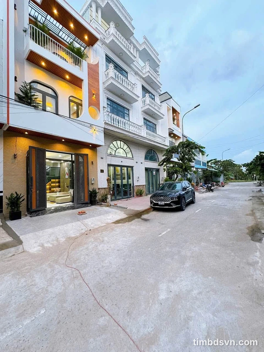 Bán nhà 1 trệt 2 lầu 200m² Cần Thơ - tặng nội thất - Ảnh thu nhỏ 2