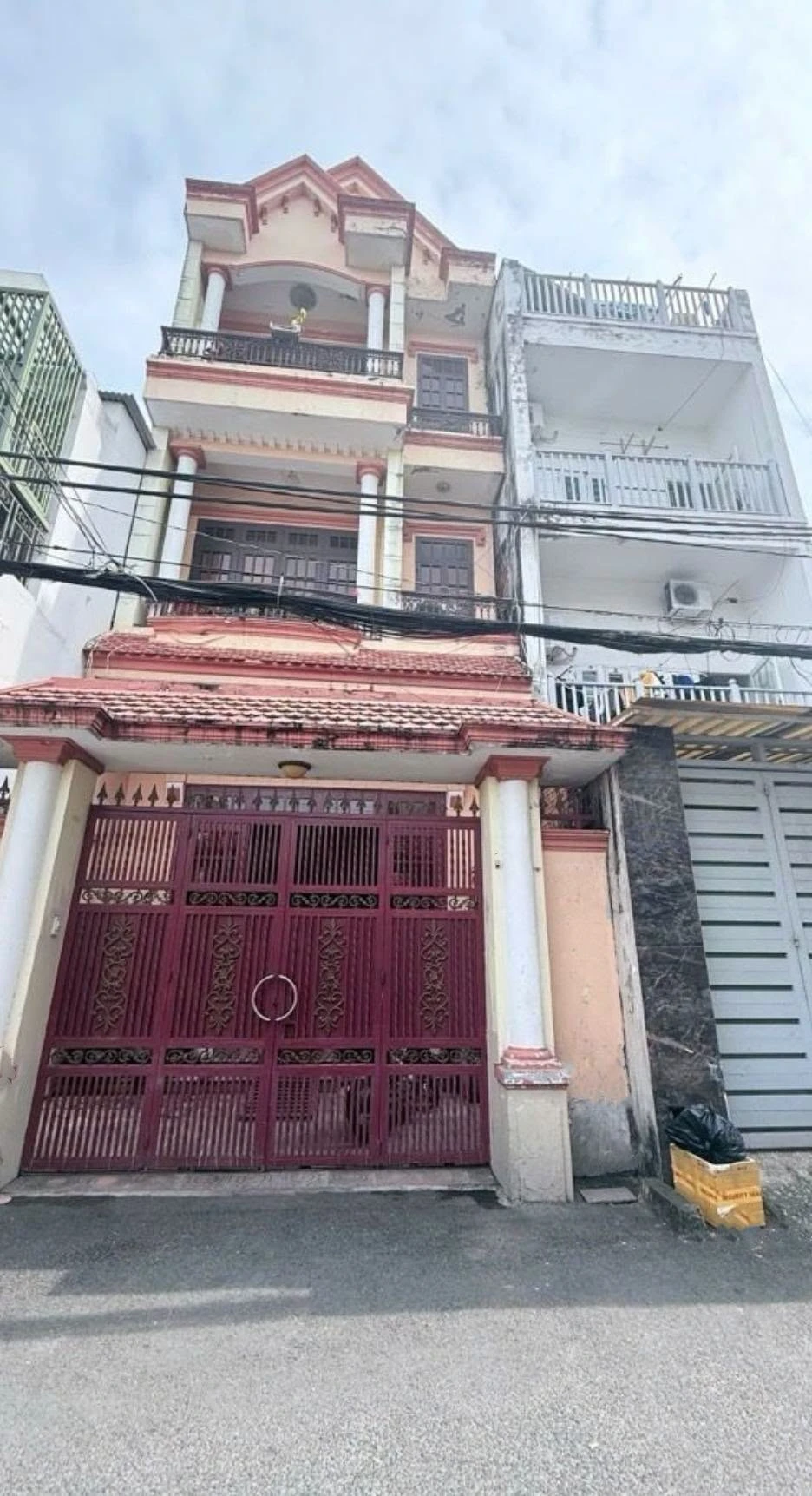 Bán nhà 3 tầng 110m² 5 phòng ngủ Phú Nhuận - Ảnh 1