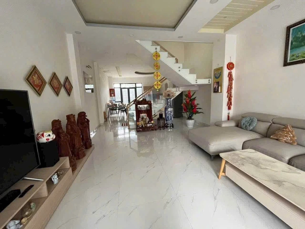 Bán nhà 3 tầng 100m2, 3PN Mỹ Gia, Bình Chánh - Ảnh 1