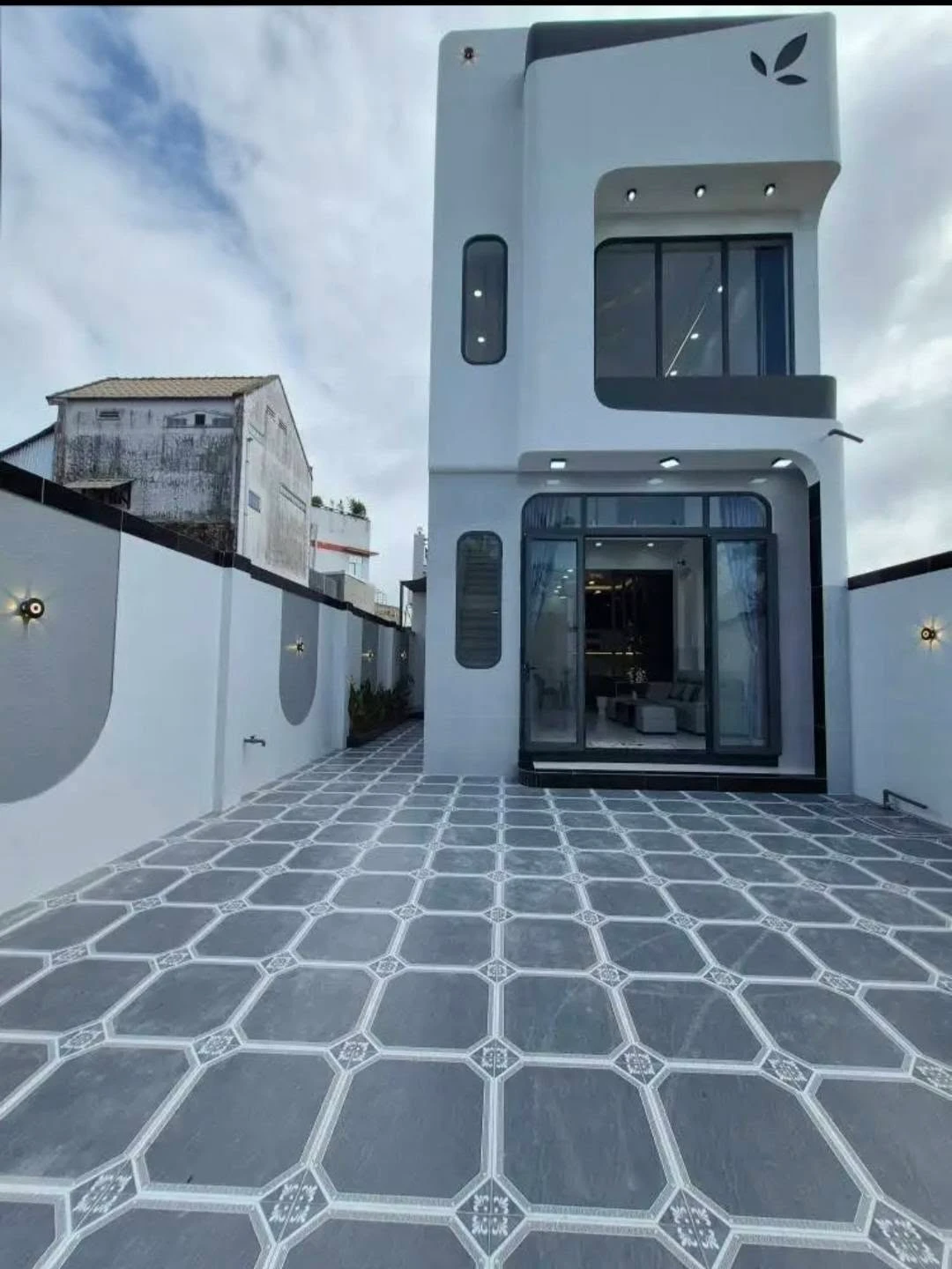 Bán nhà lầu lửng 3PN Ninh Thạnh, Tây Ninh, 122m² - Ảnh 1