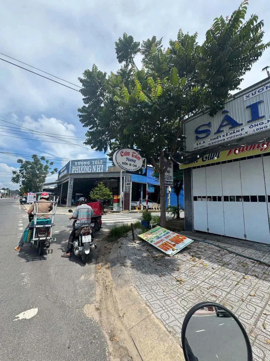 Bán nhà trọ 16 phòng An Dương Vương Tây Ninh 408m2 - Ảnh 1