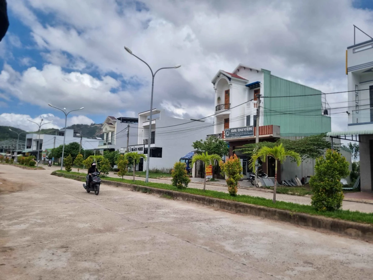 Bán lô đất mặt tiền 97m2 Giáp Văn Cương, Quy Nhơn Tây - Ảnh thu nhỏ 3