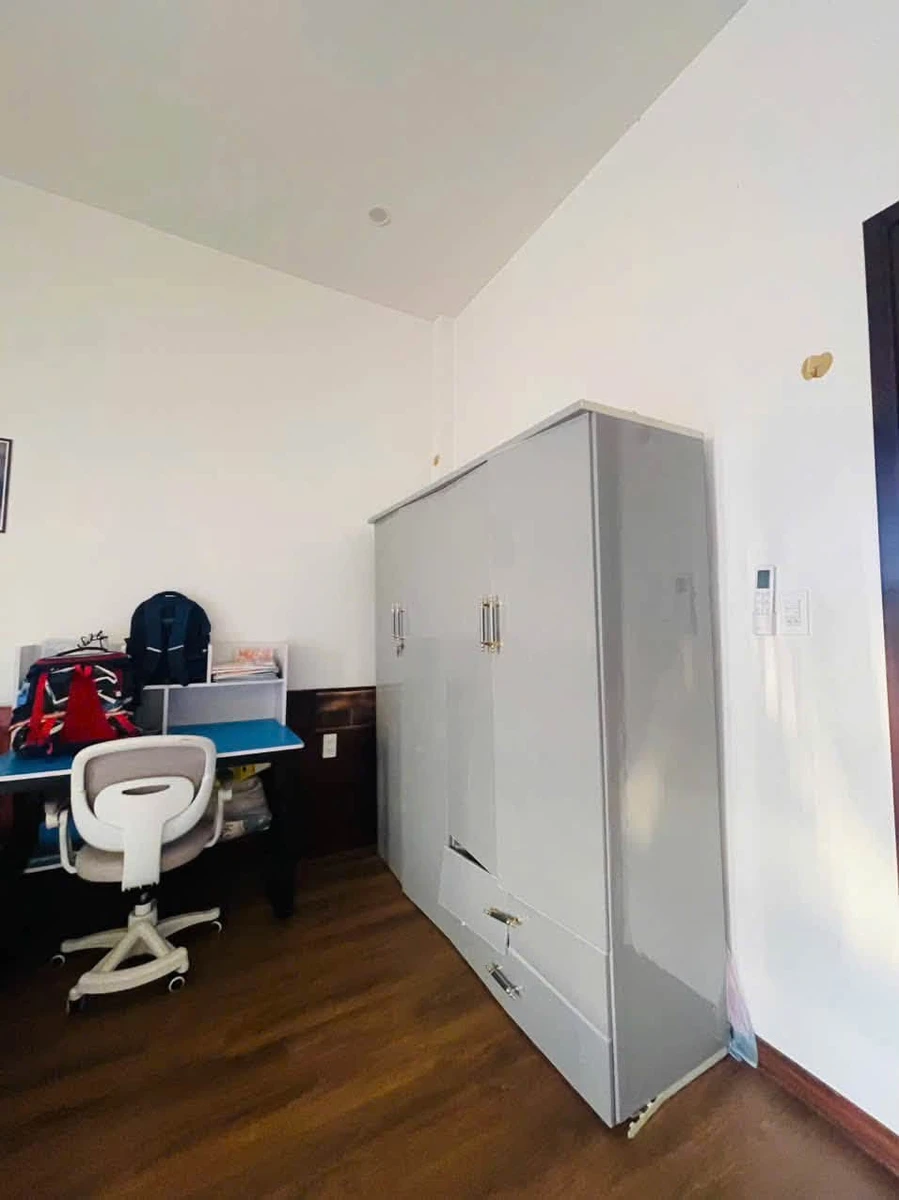 Bán nhà 3 tầng 100m2 hồ bơi Phạm Văn Đồng Huế - Ảnh thu nhỏ 4