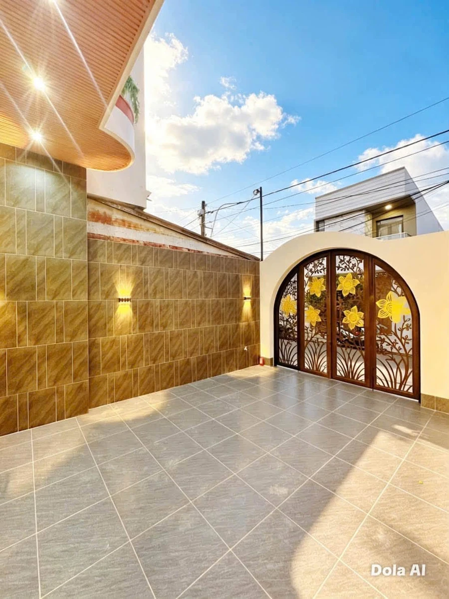 Bán nhà mặt tiền đường Văn Cao, Rạch Giá, An Giang, 5x25m, 1 trệt 1 lầu, giá 4,18 tỷ - Ảnh thu nhỏ 4