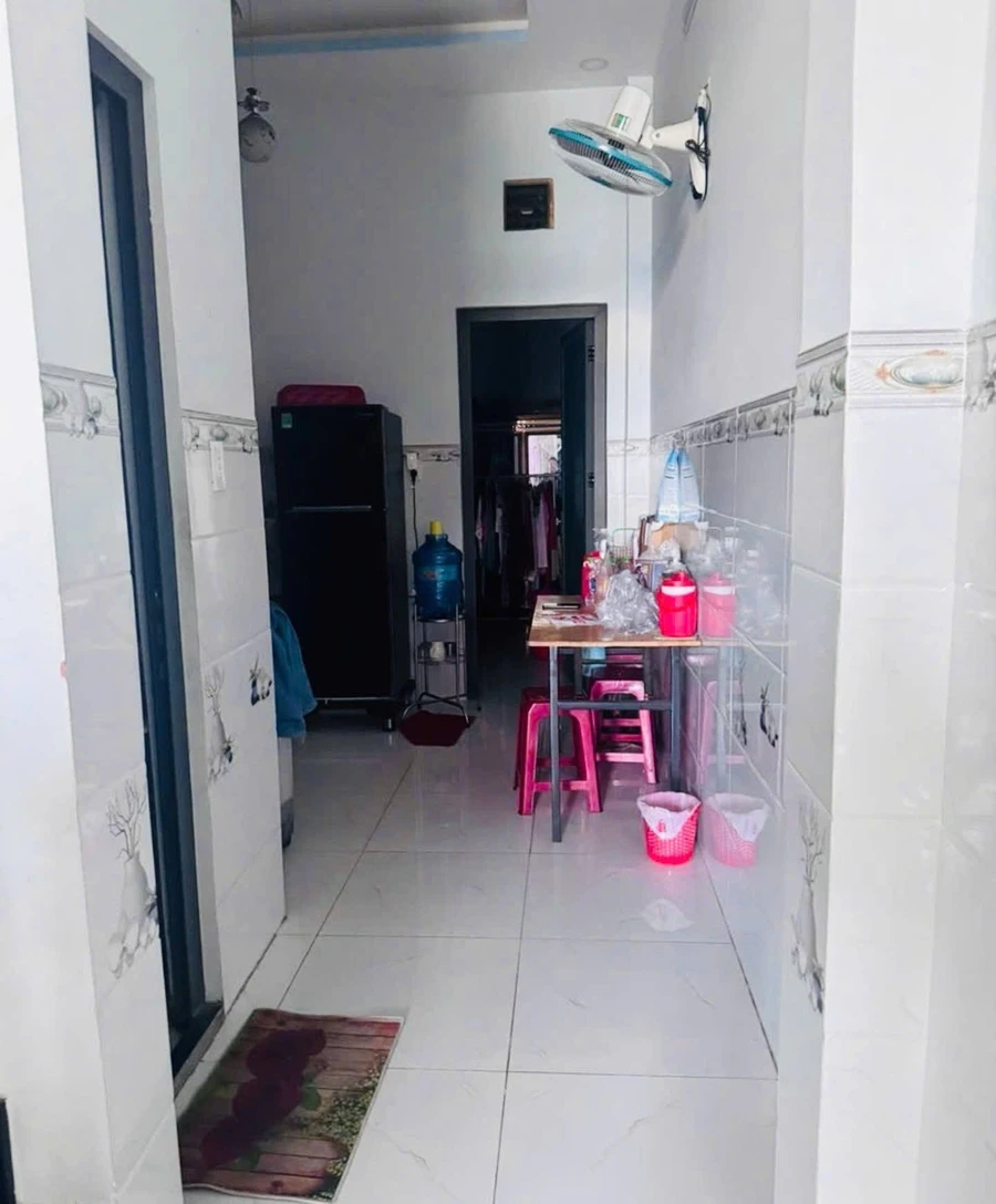 Bán nhà 97m² 4PN mặt tiền Phan Văn Hớn Quận 12 - Ảnh thu nhỏ 3