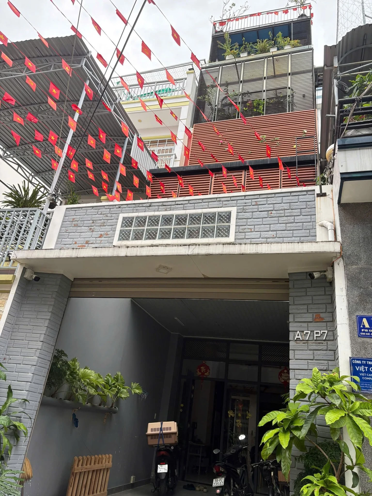 Bán nhà 5 tầng 73m² trung tâm Nha Trang 7,9 tỷ - Ảnh 1