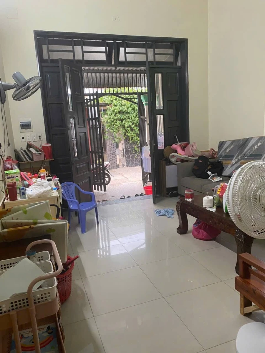 Bán nhà 2 phòng ngủ 97m² Tân Đông Hiệp 2,75 tỷ - Ảnh 1