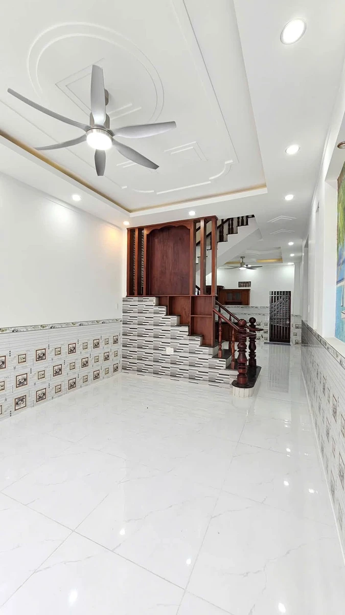 Bán nhà 1 trệt 1 lầu 60m2 KDC Phú Hồng Thịnh 8, Bình Chuẩn, Thuận An giá 3,5 tỷ - Ảnh thu nhỏ 5
