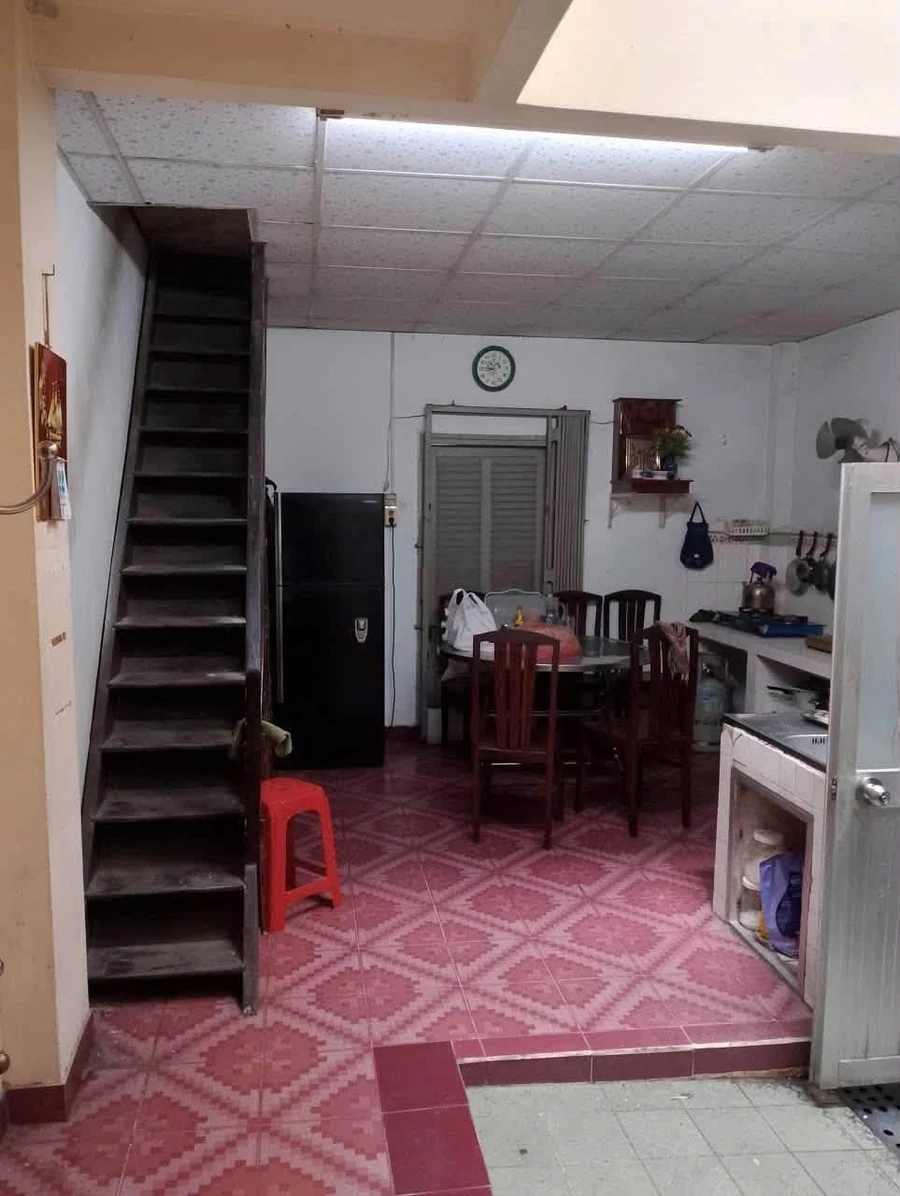 Bán nhà 2 mặt hẻm 81m² Phan Đăng Lưu 14,5 tỷ - Ảnh thu nhỏ 2