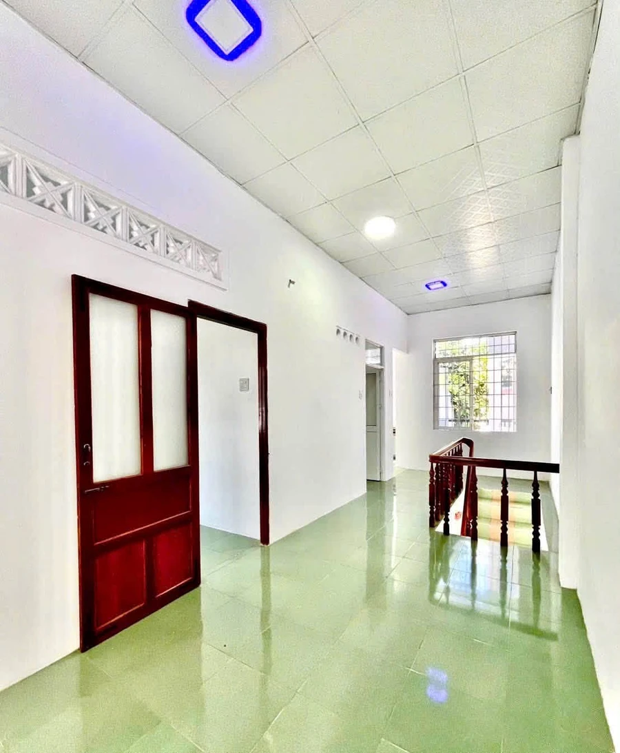 Bán nhà 2 tầng 113,6m² Nguyễn Thái Học, Đắk Lắk - Ảnh thu nhỏ 3