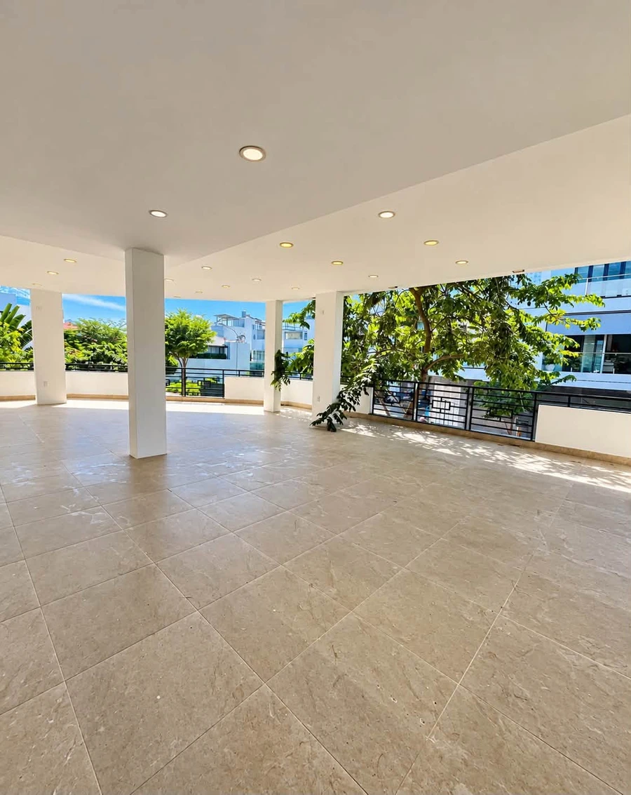 Cho thuê mặt bằng góc 450m2 view sông Nha Trang 30tr/tháng - Ảnh thu nhỏ 4