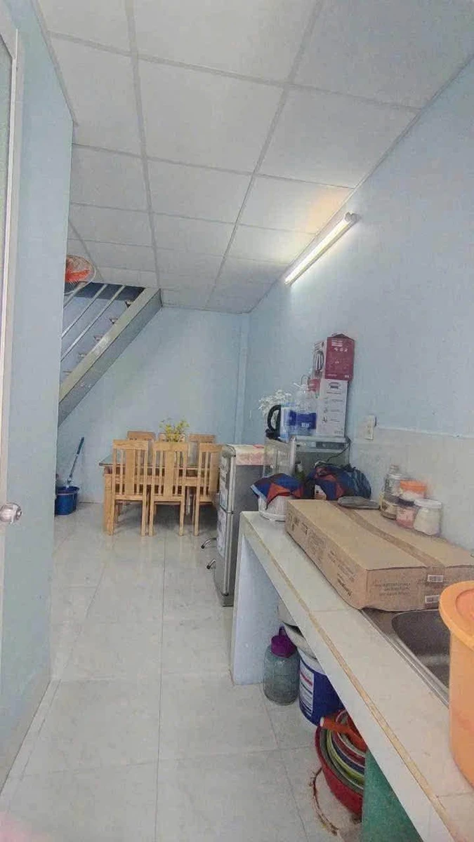 Bán nhà 1 trệt 1 lầu lô góc 2 mặt tiền gần biển, trung tâm Phan Thiết, 50m2, 1,2 tỷ - Ảnh thu nhỏ 2