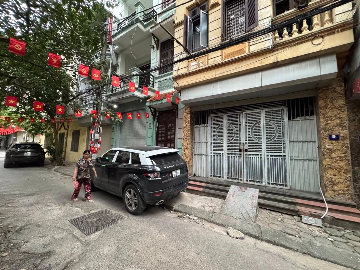 Bán nhà hẻm 10m kế Lý Thường Kiệt Quận 10, 4x14m, 5 tầng 5PN, nhỉnh 9 tỷ - Ảnh 1