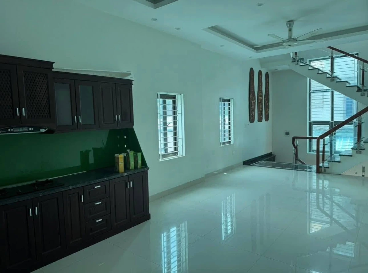 Bán nhà 3 tầng 2 mặt tiền Lê Lai 97,9m2 - 10 tỷ - Ảnh thu nhỏ 4