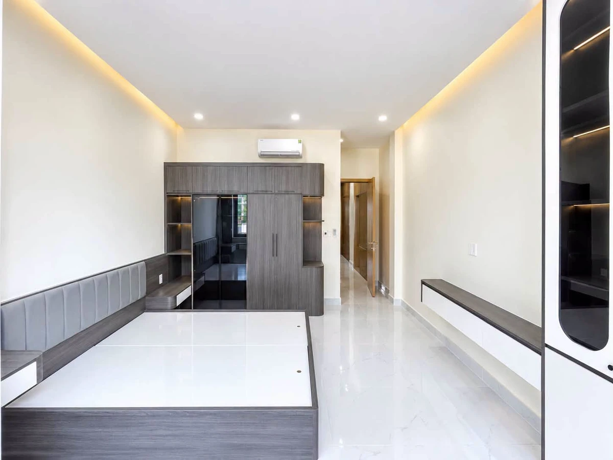 Bán nhà 3 tầng 4PN full nội thất Dĩ An, 102,5m2, 6,5 tỷ - Ảnh thu nhỏ 3