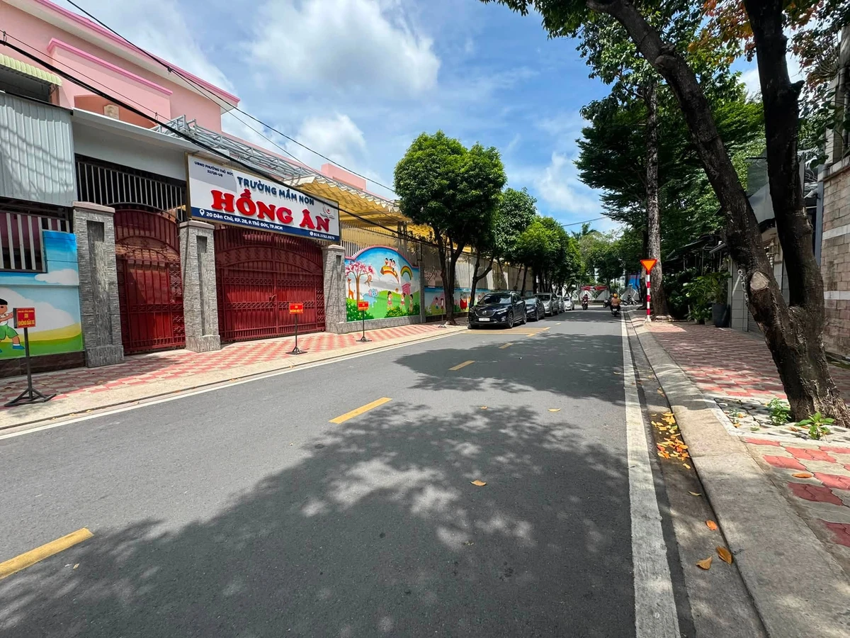 Bán biệt thự sân vườn 1611m2 đường Lê Quý Đôn, Bình Thọ, Thủ Đức - Ảnh thu nhỏ 3