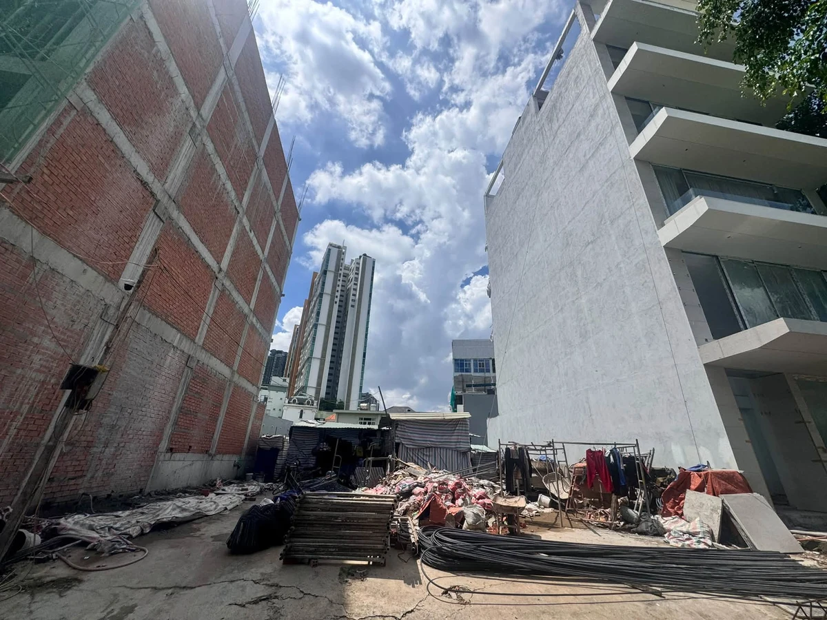 Bán đất Xa Lộ Hà Nội Quận 2, 119m², 23.5 tỷ - Ảnh 1