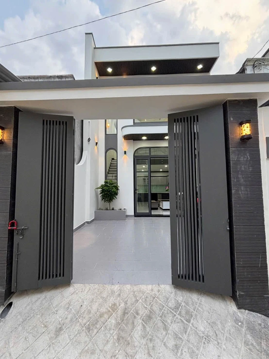 Bán nhà 3 phòng ngủ 90m² trung tâm Biên Hòa, 3,7 tỷ - Ảnh thu nhỏ 2