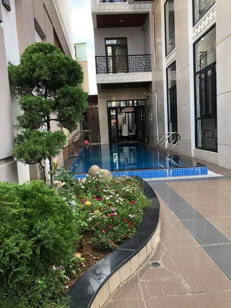 Bán biệt thự Thủ Đức 720m2 hầm 4 tầng hồ bơi thang máy gần Metro, giá 46 tỷ - Ảnh thu nhỏ 3