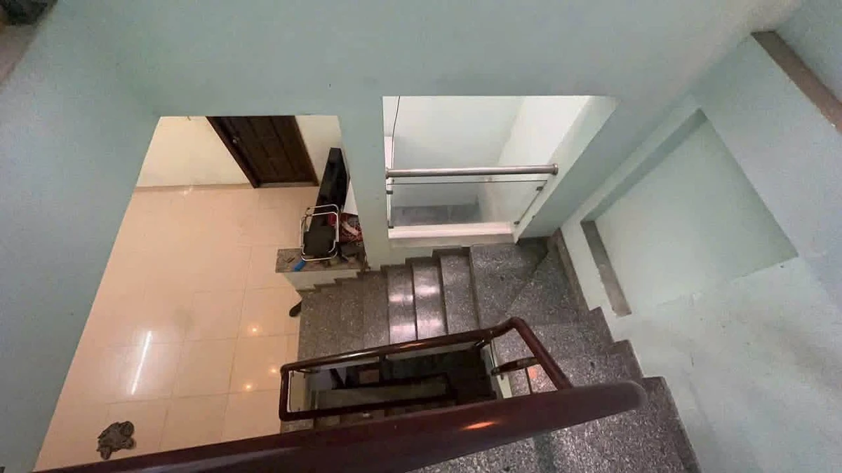 Bán nhà 2 mặt tiền Tô Ngọc Vân gần chợ Thủ Đức, 150m2, 18 tỷ - Ảnh thu nhỏ 4