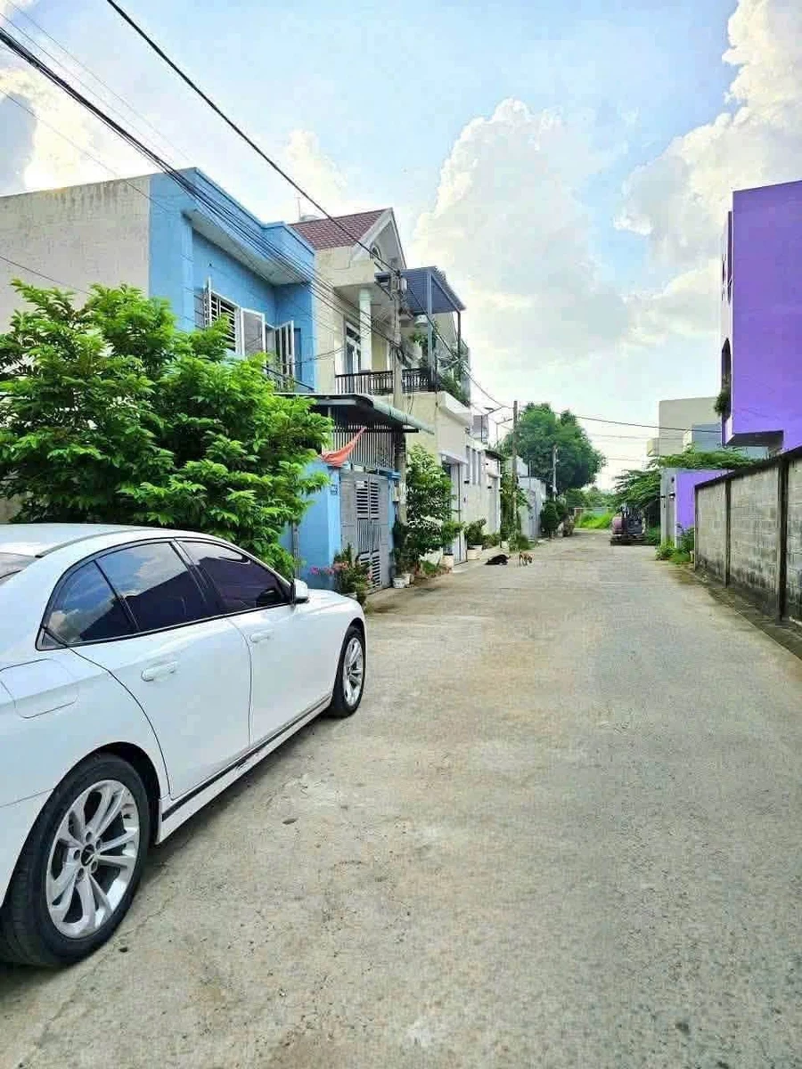Bán nhà 3 lầu 4PN Nguyễn Duy Trinh Quận 9, 116m2, 4.7 tỷ - Ảnh thu nhỏ 3