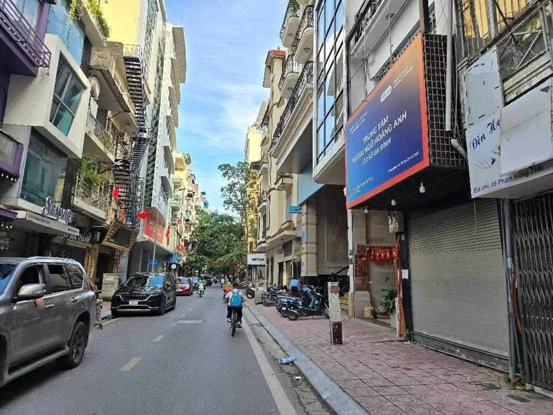 Bán nhà 5 tầng mặt tiền Phạm Hồng Thái Ba Đình 57m2