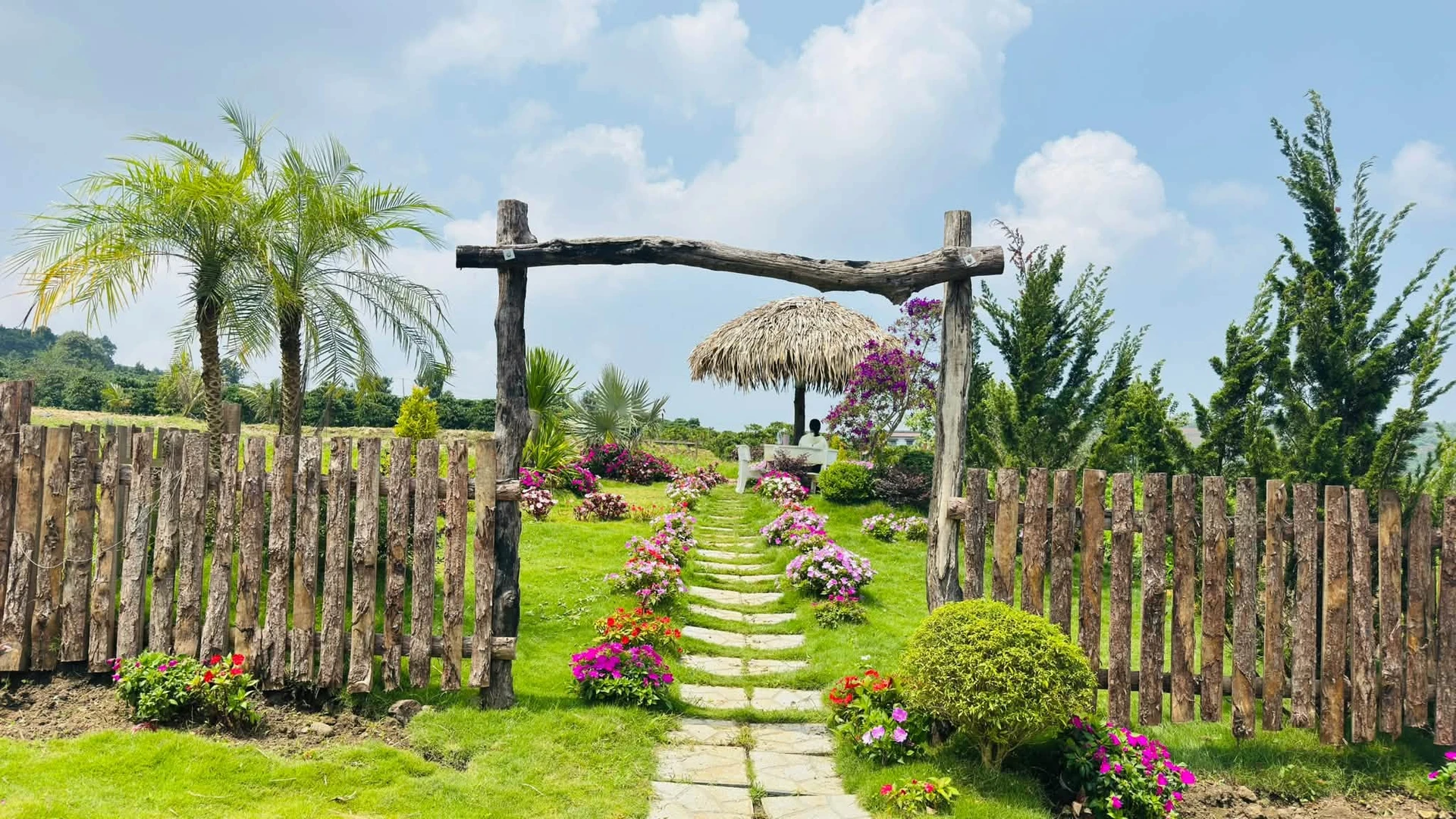 Bán đất 80m thổ cư nở hậu Đinh Văn Hóc Môn 399 triệu - Ảnh 1