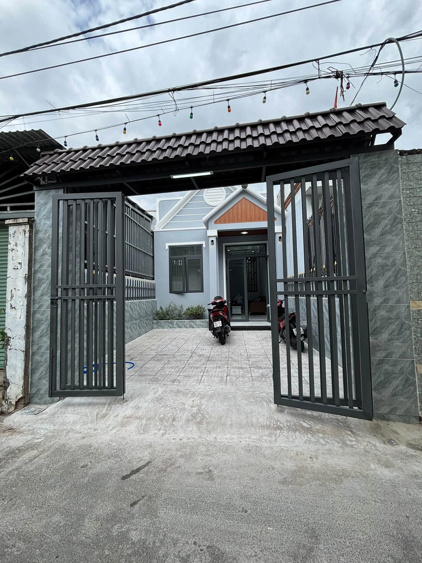 Nhà mái Thái 5x26m, 3PN, 2 tỷ, Trảng Dài - Ảnh 1
