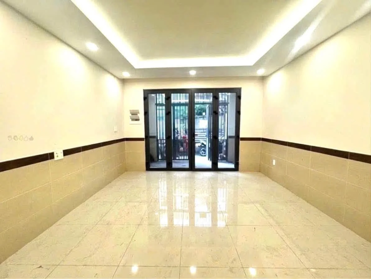 Nhà 2 tầng 60m2 5.5 tỷ Bình Thạnh sổ hồng - Ảnh thu nhỏ 3