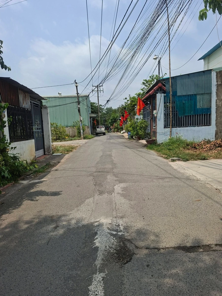 Bán nhà mặt tiền đường Vườn Nấm 5x20m gần ngã tư Cây Sung, Trảng Dài, Biên Hòa - Ảnh 1