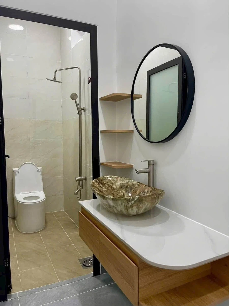 Bán nhà 2 tầng 97m2, 3 phòng ngủ, full nội thất gần KĐT An Phú Sinh, Quảng Ngãi - Ảnh thu nhỏ 4