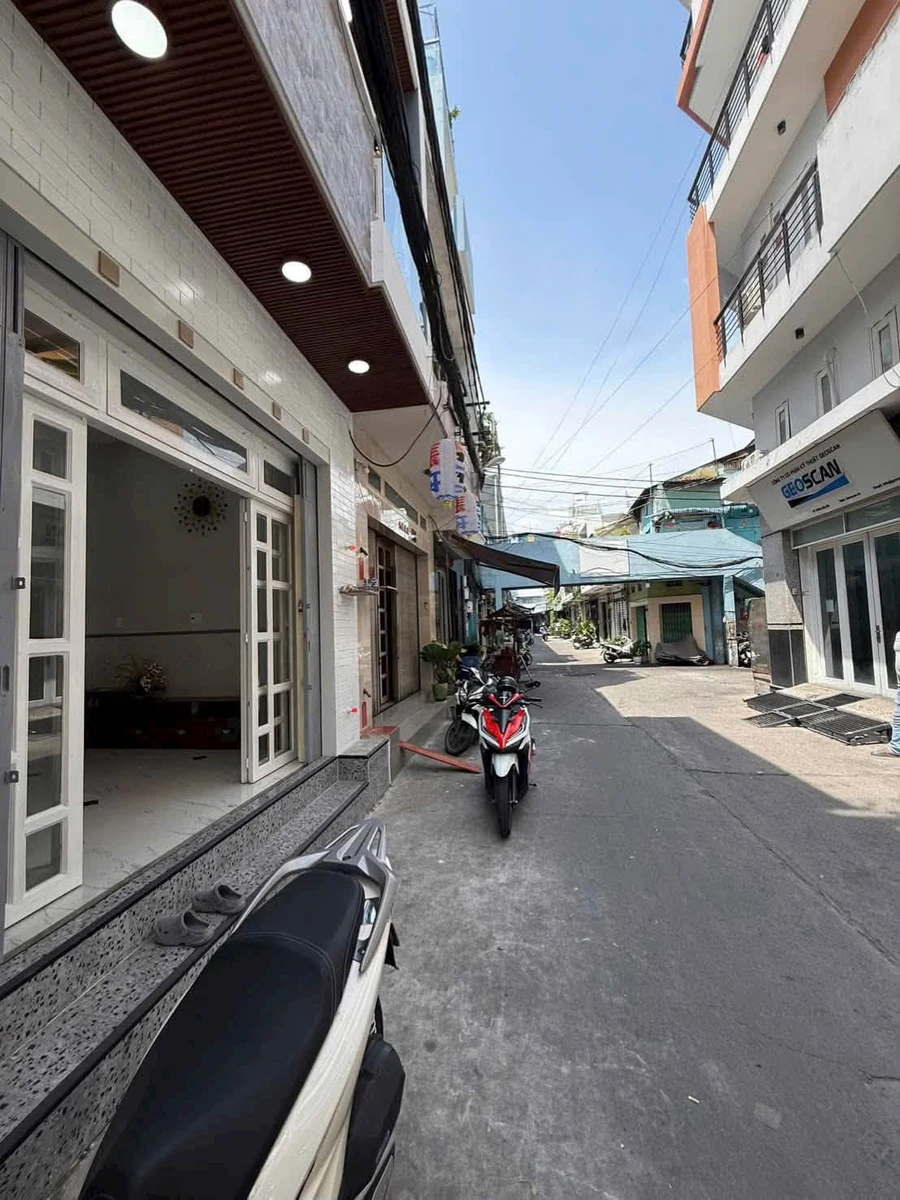 Bán nhà hẻm xe hơi Mai Xuân Thưởng, P4, Quận 6, 42m2, 3PN, 8,6 tỷ - Ảnh thu nhỏ 3