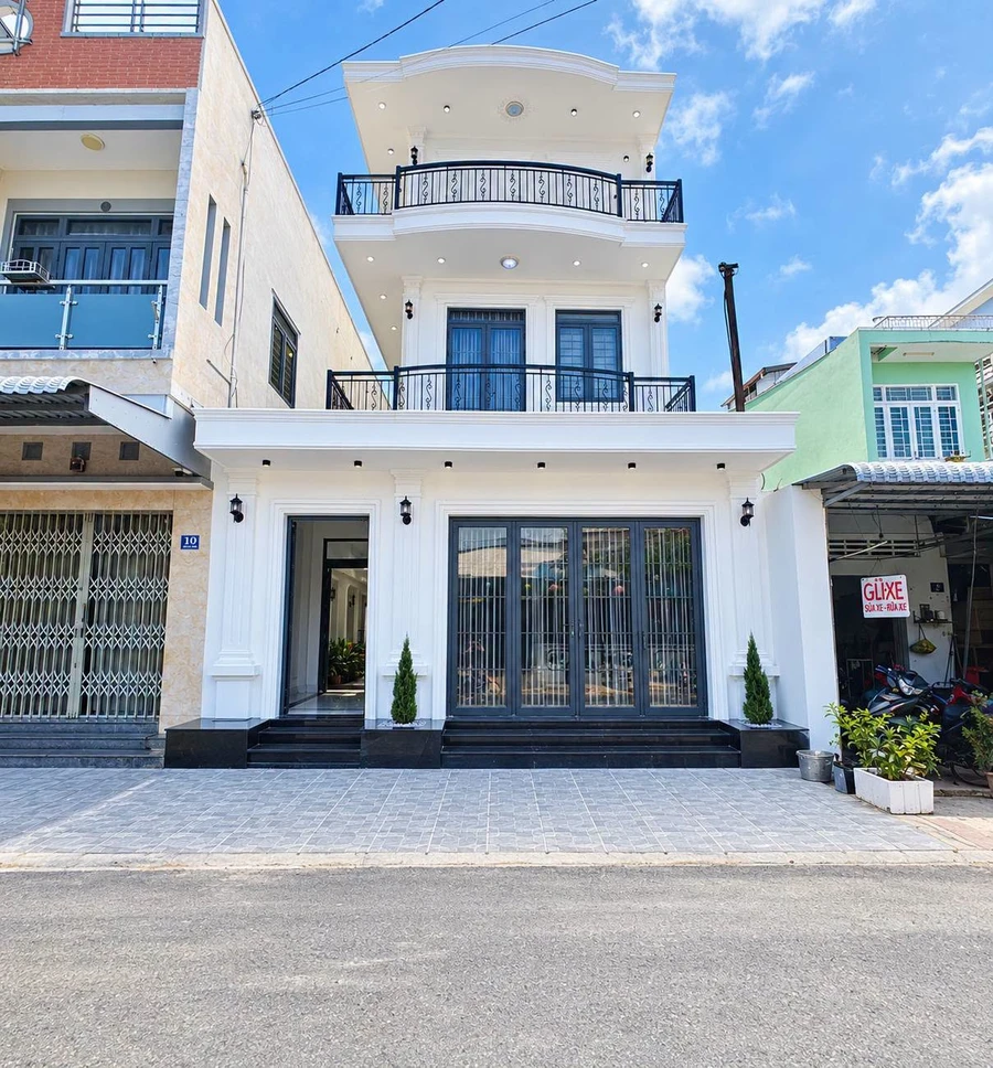 Bán nhà 4 phòng ngủ Rạch Giá 5.49 tỷ, 159.5m² - Ảnh 1