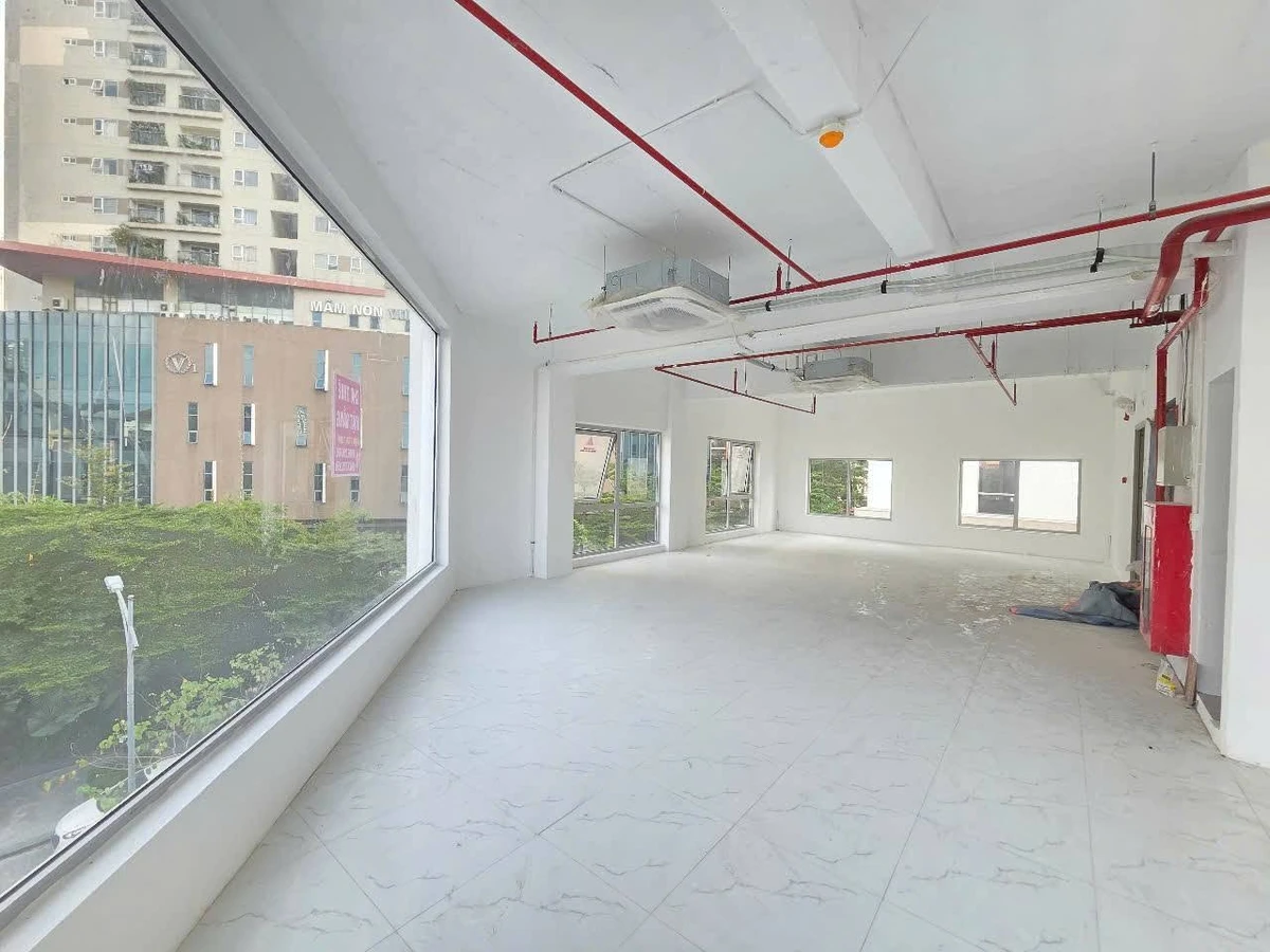 Cho thuê mặt sàn 110m2 ngã 4, Hà Đông, Hà Nội - Ảnh thu nhỏ 5