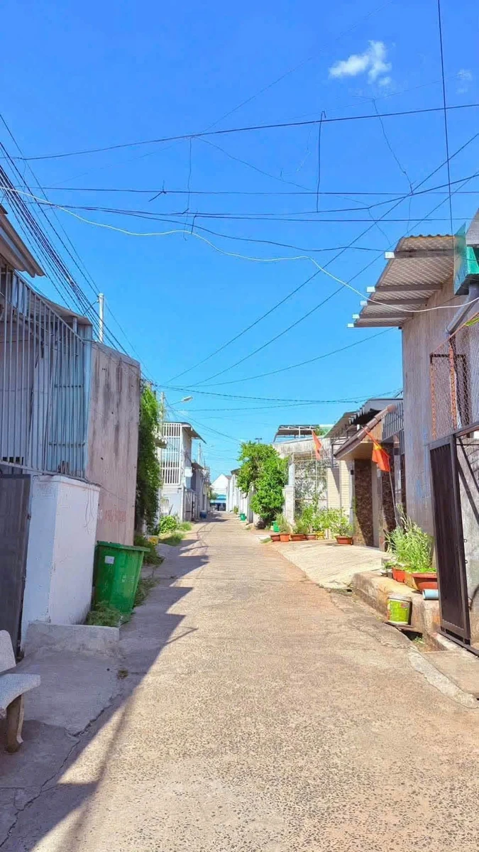 Bán dãy trọ 14 phòng hẻm 70 Y Wang, sau ĐH Tây Nguyên, Buôn Ma Thuột, giá 6,9 tỷ - Ảnh thu nhỏ 5