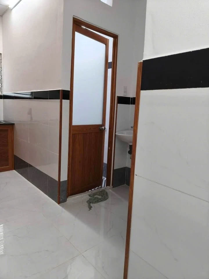 Bán nhà 1 trệt 1 lầu 3.6x12m, 2PN 2WC, hẻm xe hơi Đông Thạnh, Quận 12 - Ảnh thu nhỏ 5