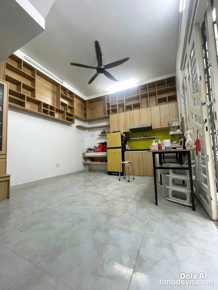 Cho thuê nhà nguyên căn 4 tầng 2PN, 23m² Tân Định, 14tr/tháng - Ảnh thu nhỏ 2