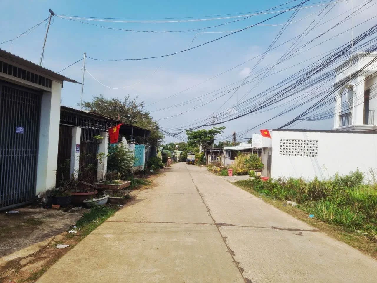 Bán đất mặt tiền Triệu Quang Phục 250m² giá 2,6 tỷ - Ảnh 1