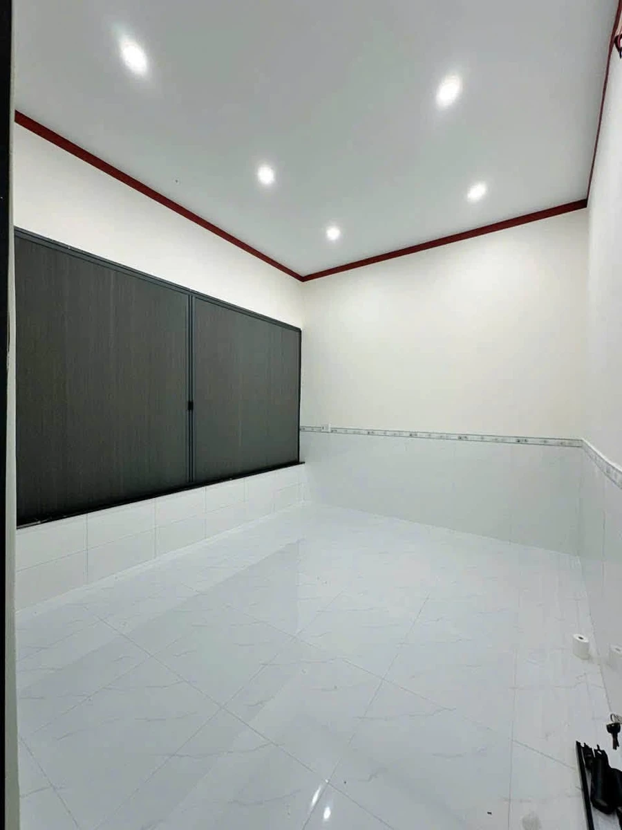 Bán nhà 6x21m sổ hồng riêng Thủ Đức 2,79 tỷ - Ảnh thu nhỏ 3