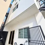 Bán nhà 3 tầng CHDV 9 phòng 59m2 sát Đại học Công Nghiệp, Hạnh Thông, Gò Vấp - Ảnh thu nhỏ 1
